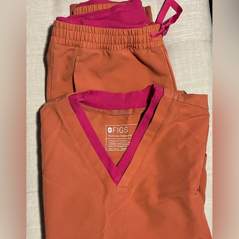 Figs Scrubs Set